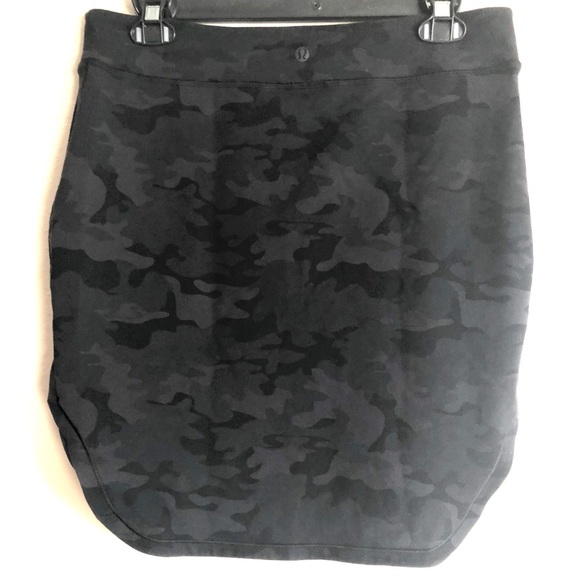 Lululemon Athletica City Skirt Savasana Camo - Picture 5 of 10